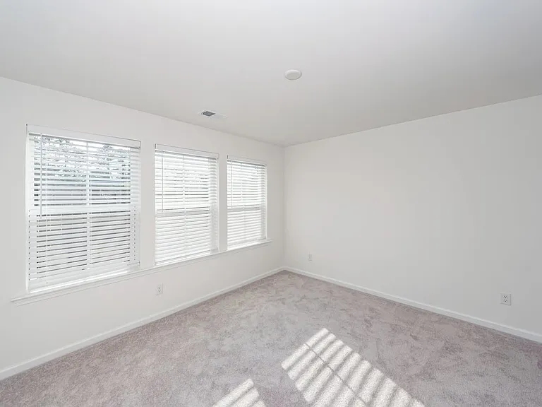 4633 Forest Hills Dr #1303 — Photo 47