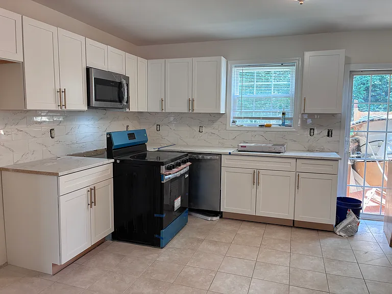 150 Stonefield Dr #3 — Photo 9