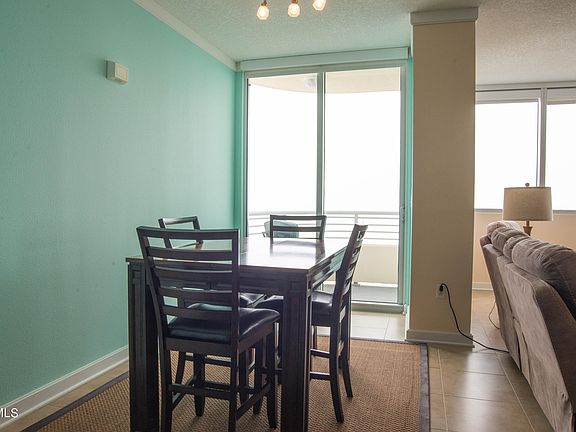 2nd image of 2060 Beach Blvd
