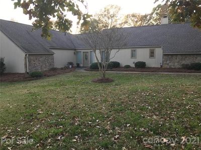 8300 Raintree Ln, Charlotte, NC, 28277