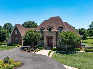 254 Bridlewood Dr, Murray, KY 42071