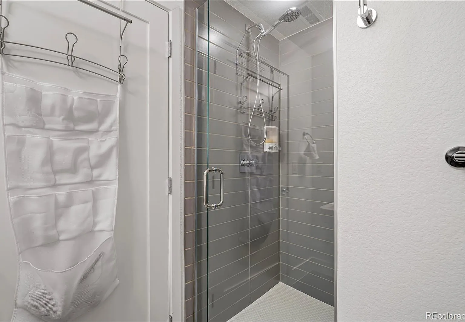 3 bed, 3.5 bath, 1835 sqft, $3,500 — Photo 4