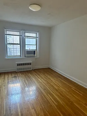 Sold by Esther Flynn Real Estate | media 3