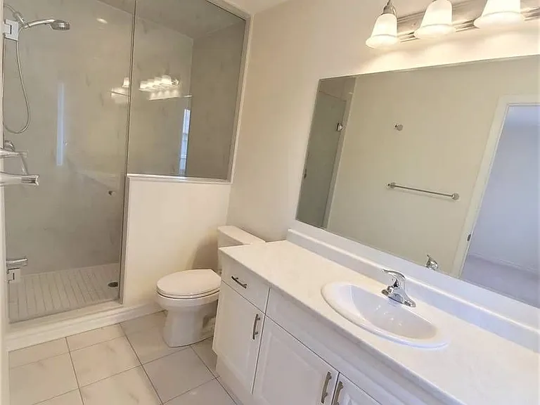 45 Fusilier Dr — Photo 14