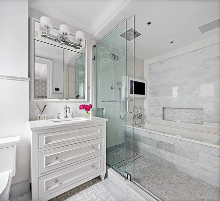 Rented by Portman Realty Corp | media 33