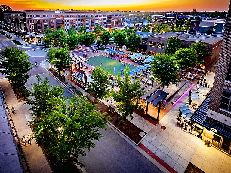 Railyard at Midtown — Photo 34