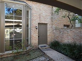 525 W 30th St, Houston, TX 77018