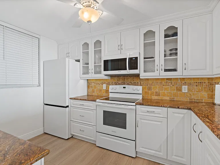 9940 S Ocean Dr #1207 — Photo 5