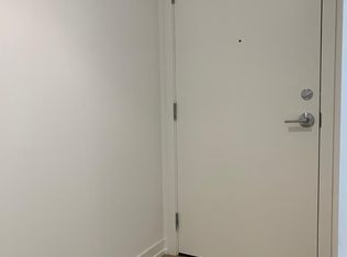 Axis Condo, Toronto, ON M4Y 0E8