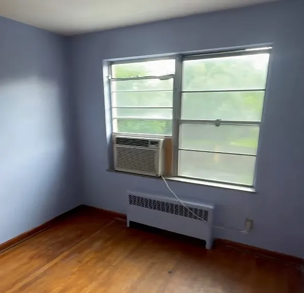 2421 Riverside Dr #2 — Photo 9