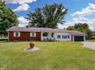 77 Sycamore Ln SW, Pataskala, OH 43062