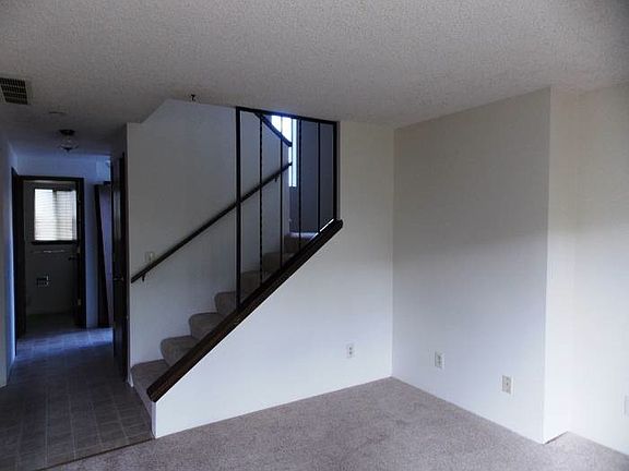 5th image of 2336 Hood Ave APT 15