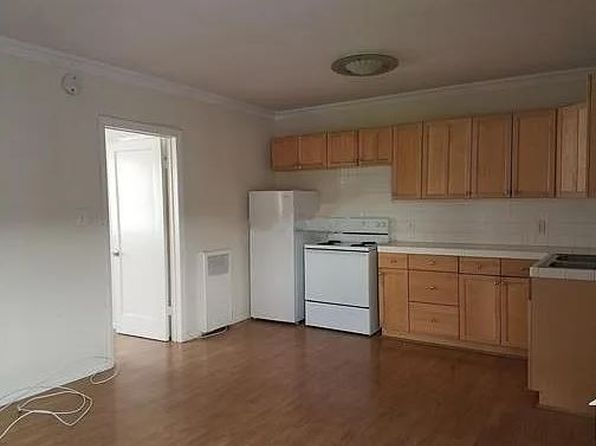 649 N Rossmore Ave APT 105