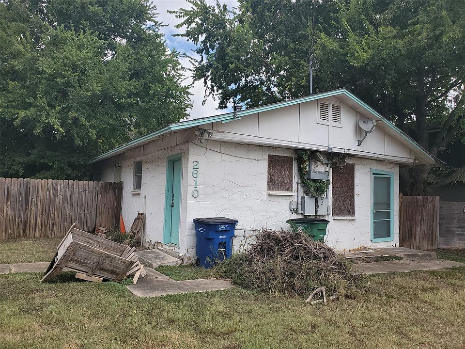 1st image of 2610 Rogers Ave
