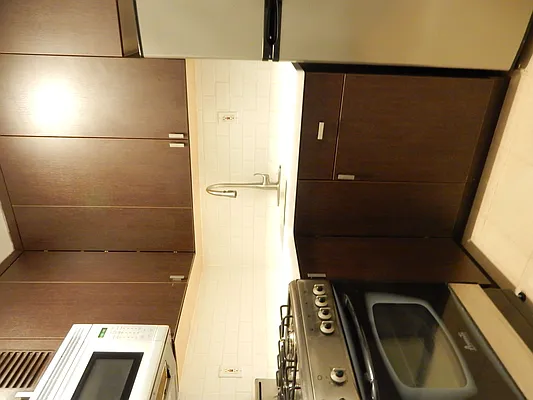 Rented by Starts New York Realty LLC | media 16