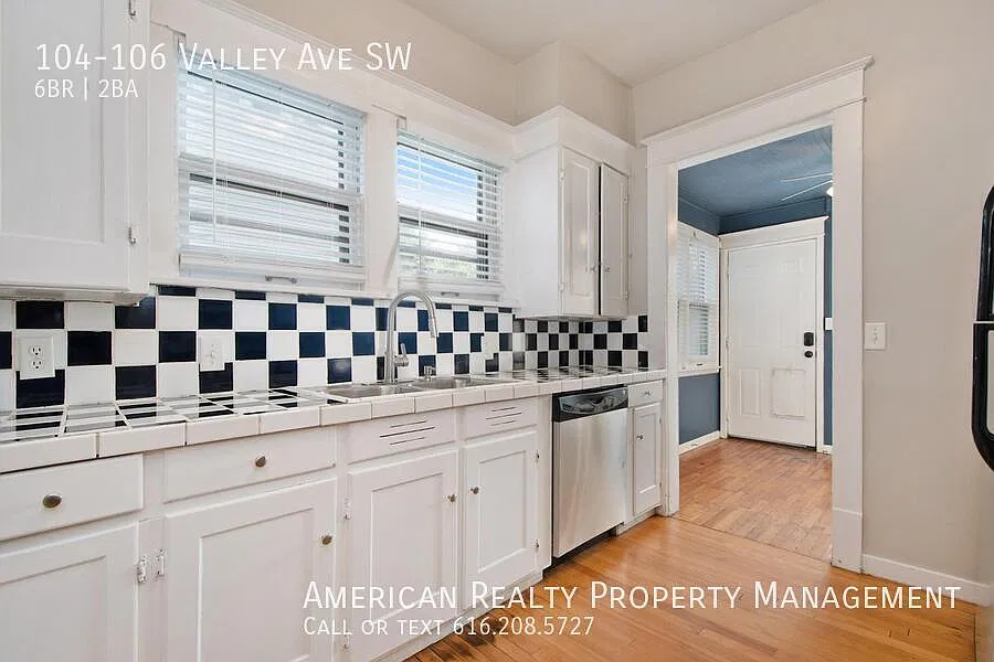 6 bed, 2183 sqft, $3,600 — Photo 3