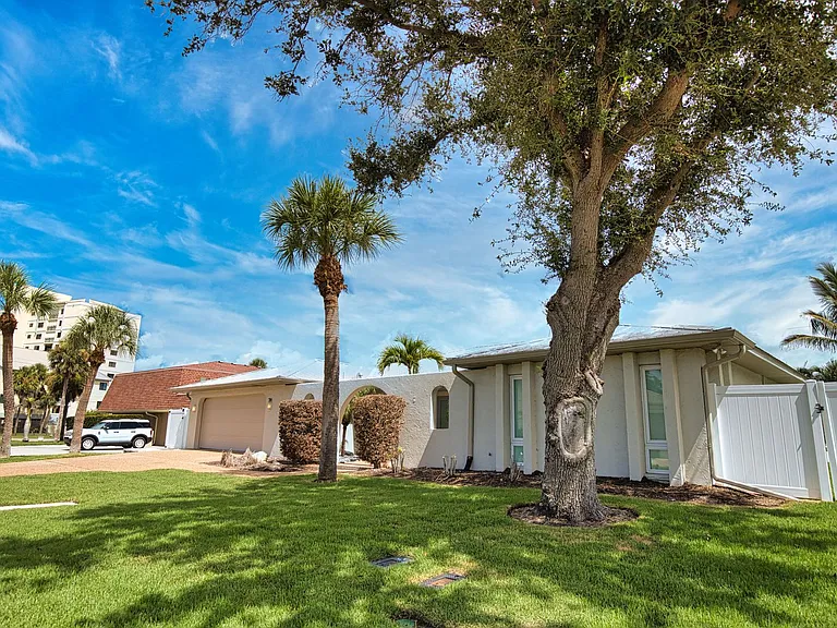 514 Everglades Dr — Photo 3