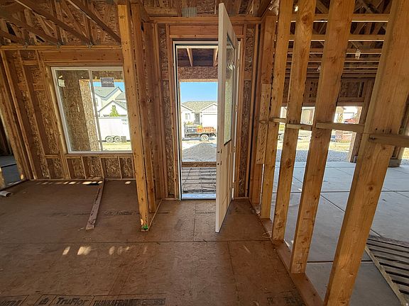 5th image of 886 E Windsong Way