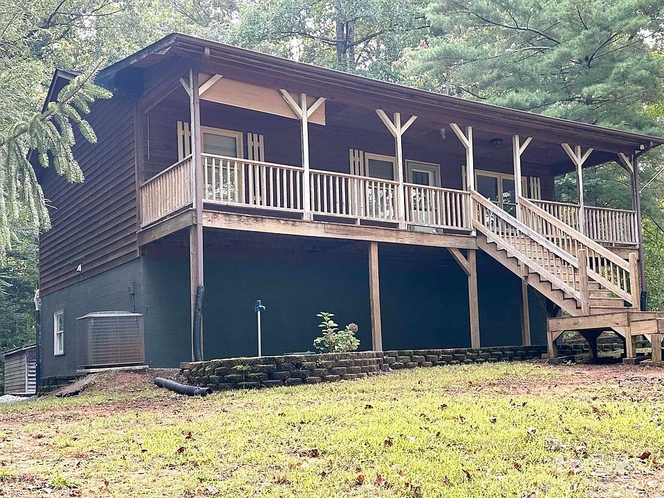 1st image of 109A Foothills Dr