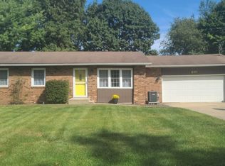(Undisclosed Address), Effingham, IL 62401