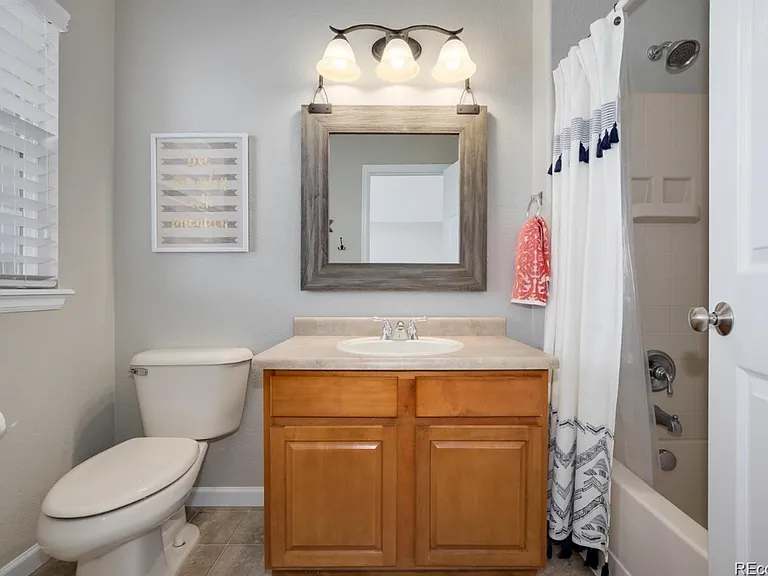11387 Waldorf Ct — Photo 17