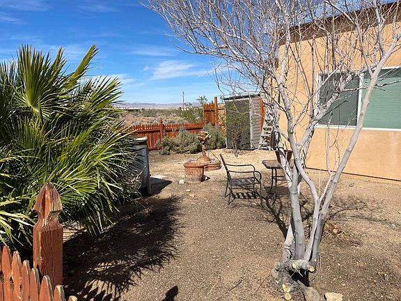 2nd image of 1120 Shangri La Rd