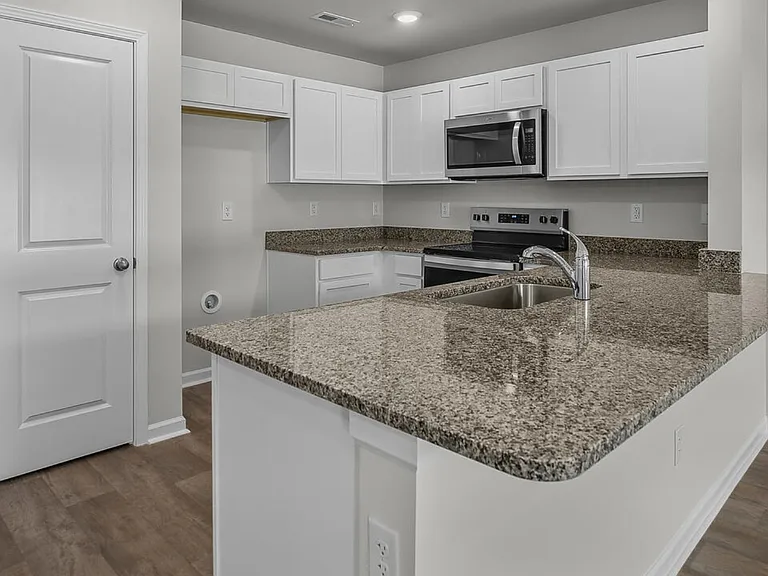 7110 Dunford Rd — Photo 5