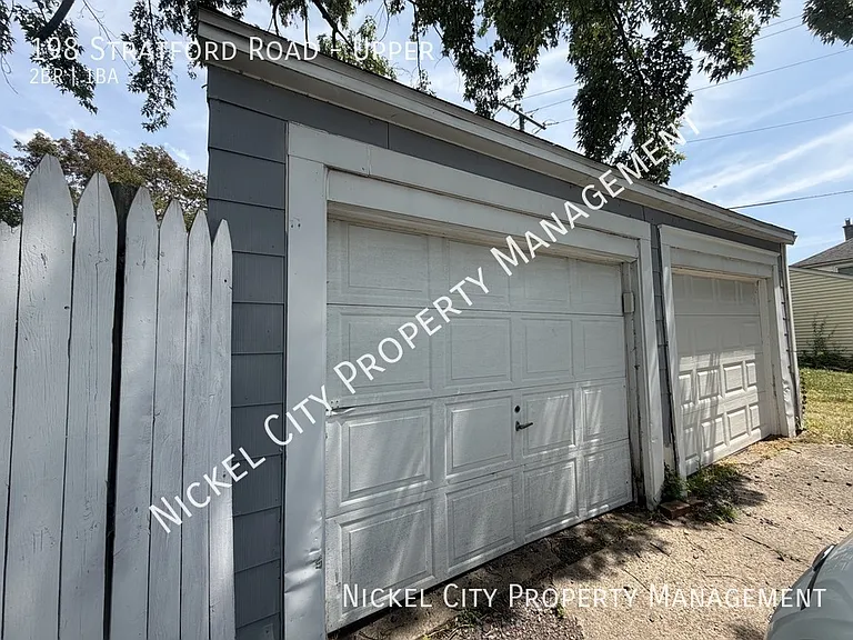 198 Stratford Rd #UPPER — Photo 2