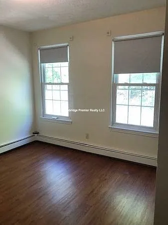 82 S Huntington Ave #11