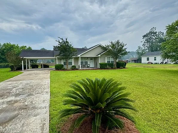 155 Ranier St, Baxley, GA 31513