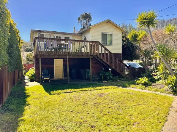 19101 D Street, Monte Rio, CA 95462