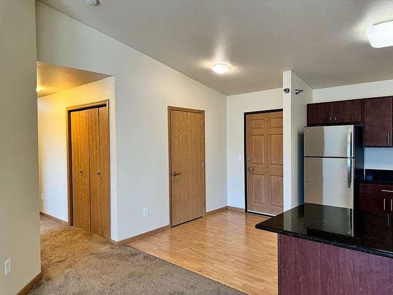 West Lake III Apartments — Photo 232