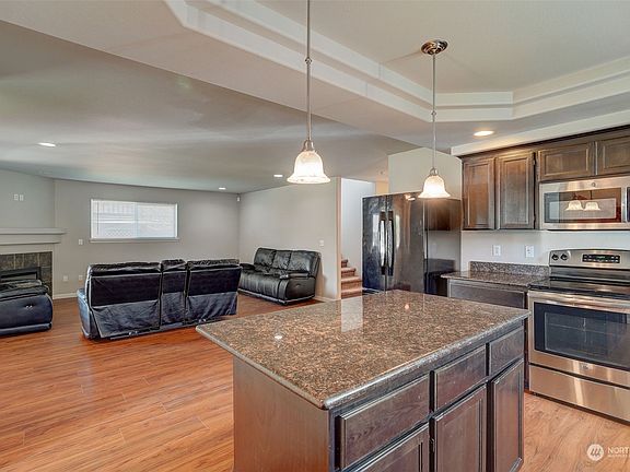 5th image of 8844 S Thompson Avenue