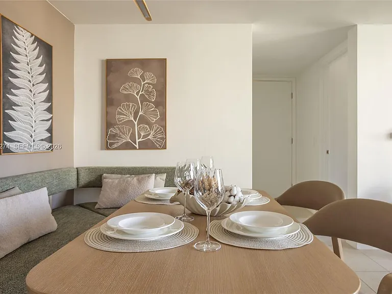 159 NE 6th St #4101 — Photo 17