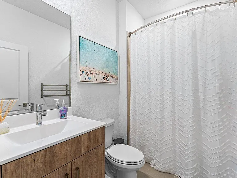 1991 NE Ocean Dunes Dr — Photo 11