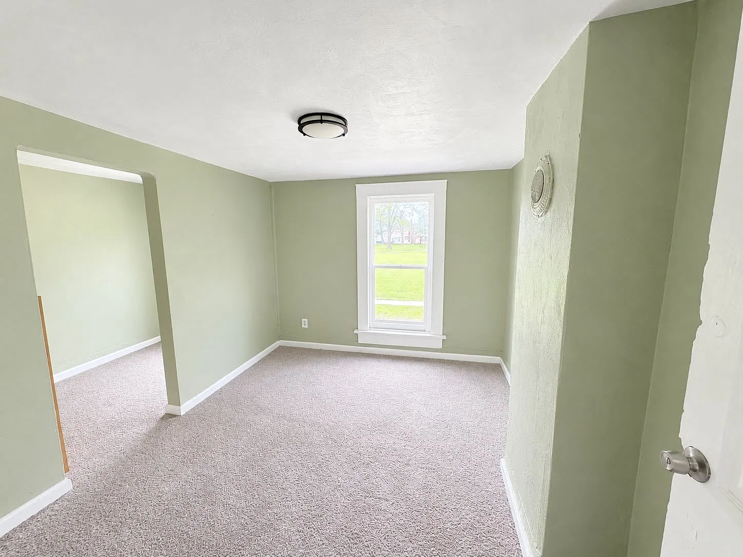 4 bed, 1424 sqft, $1,150 — Photo 2