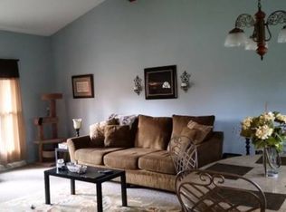 2465 Liberty Rd, Stow, OH 44224