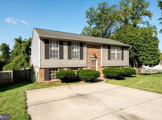 1316 Eli Pl, Landover, MD 20785