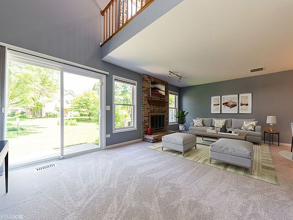 2nd image of 2517 E Hunter Dr Unit 2517