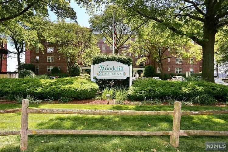 1st image of 8550 Boulevard East #5A