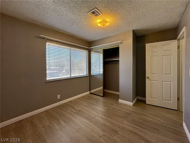 6224 Meadowhaven Ln — Photo 11