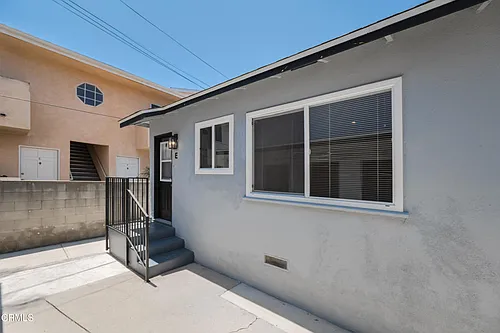 627 E Magnolia Blvd #E Photo 1 627 E Magnolia Blvd #E Photo 1