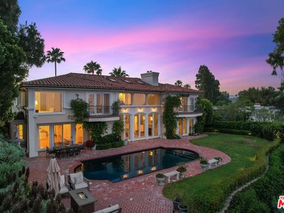 10814 Savona Rd, Los Angeles, CA, 90077