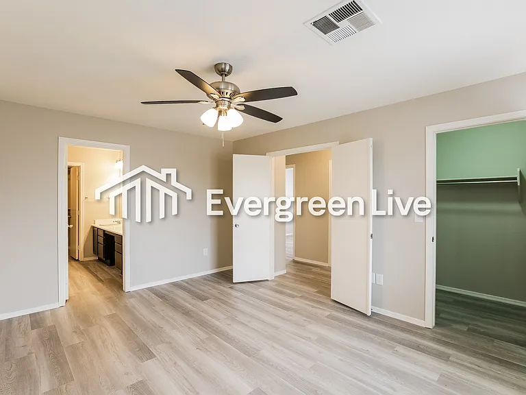 10422 W Oregon Ave — Photo 17