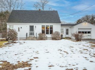 4 Wayne Cir, Scarborough, ME 04074