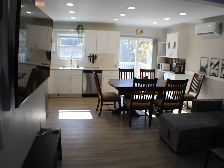 Sullivan Trl — Photo 5