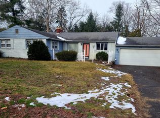 202 Cedar St, Decatur, MI 49045