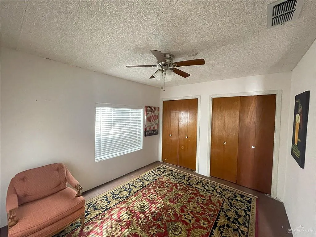 1 bed, 1.0 bath, 981 sqft, $750 — Photo 4