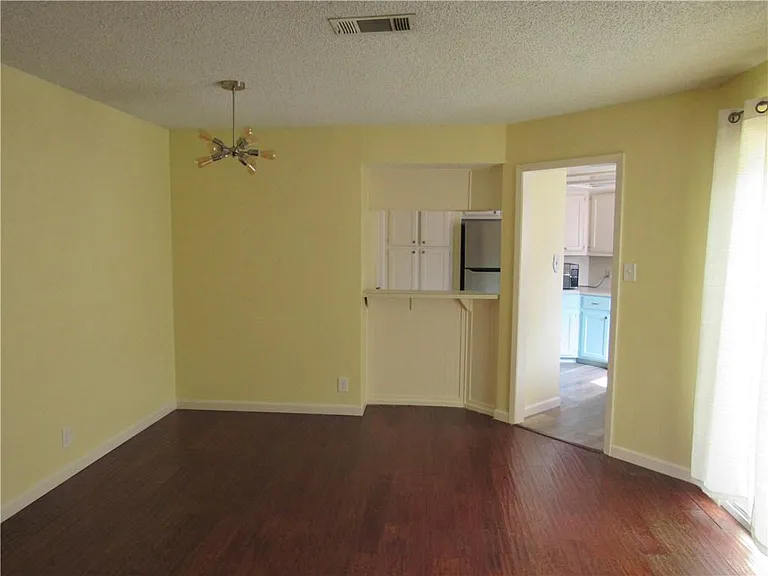 1603 Shotwell Ln — Photo 8