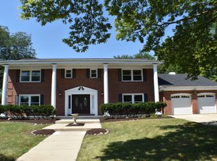 1210 Berry Ln, Flossmoor, IL 60422